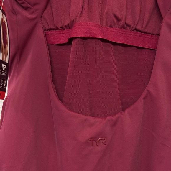 TYR Racerback Performance Swimsuit - Picture 6 of 10